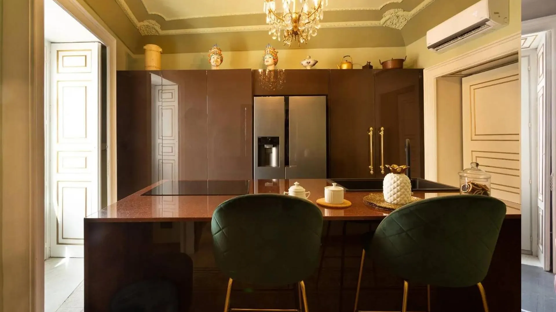 Maison Doree Syracuse Italy