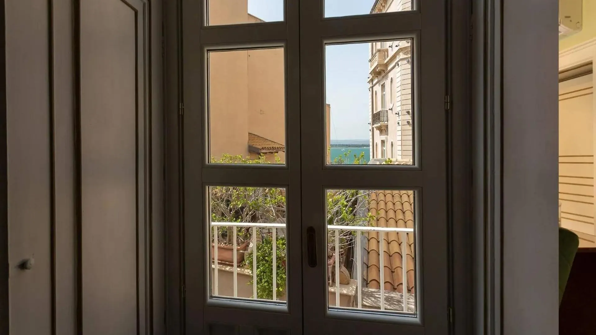 Apartment Maison Doree Syracuse
