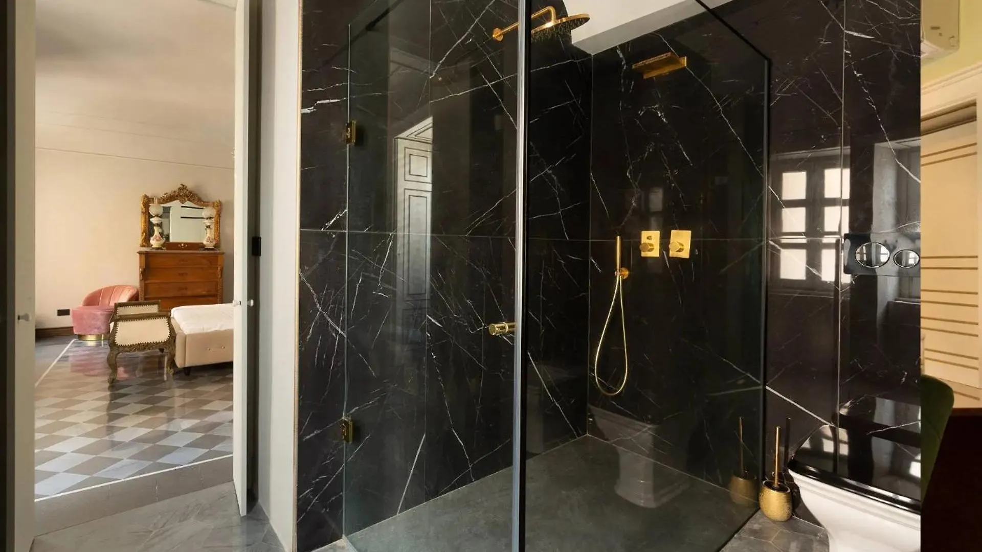 Maison Doree Syracuse