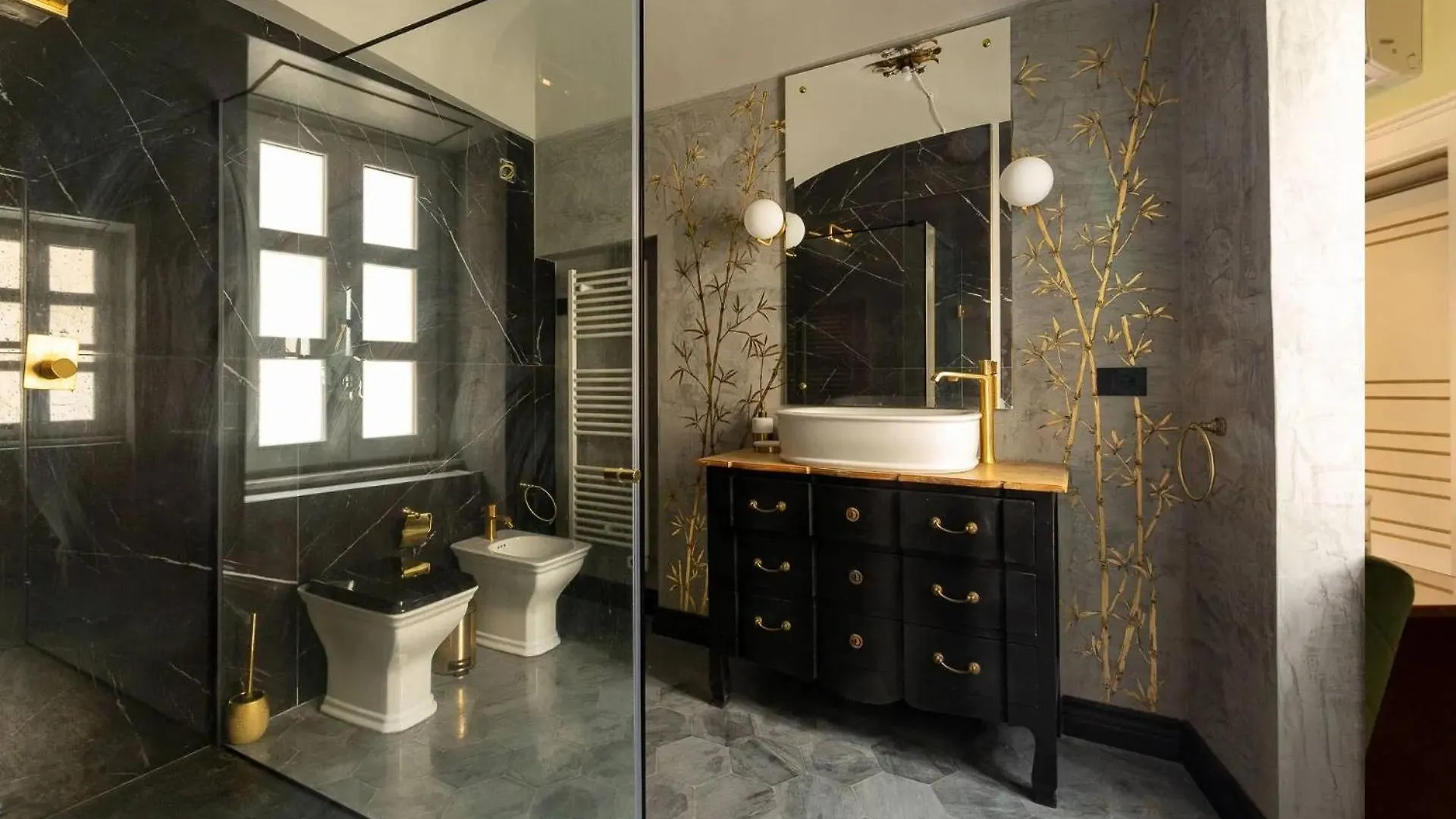 Maison Doree Syracuse Italy