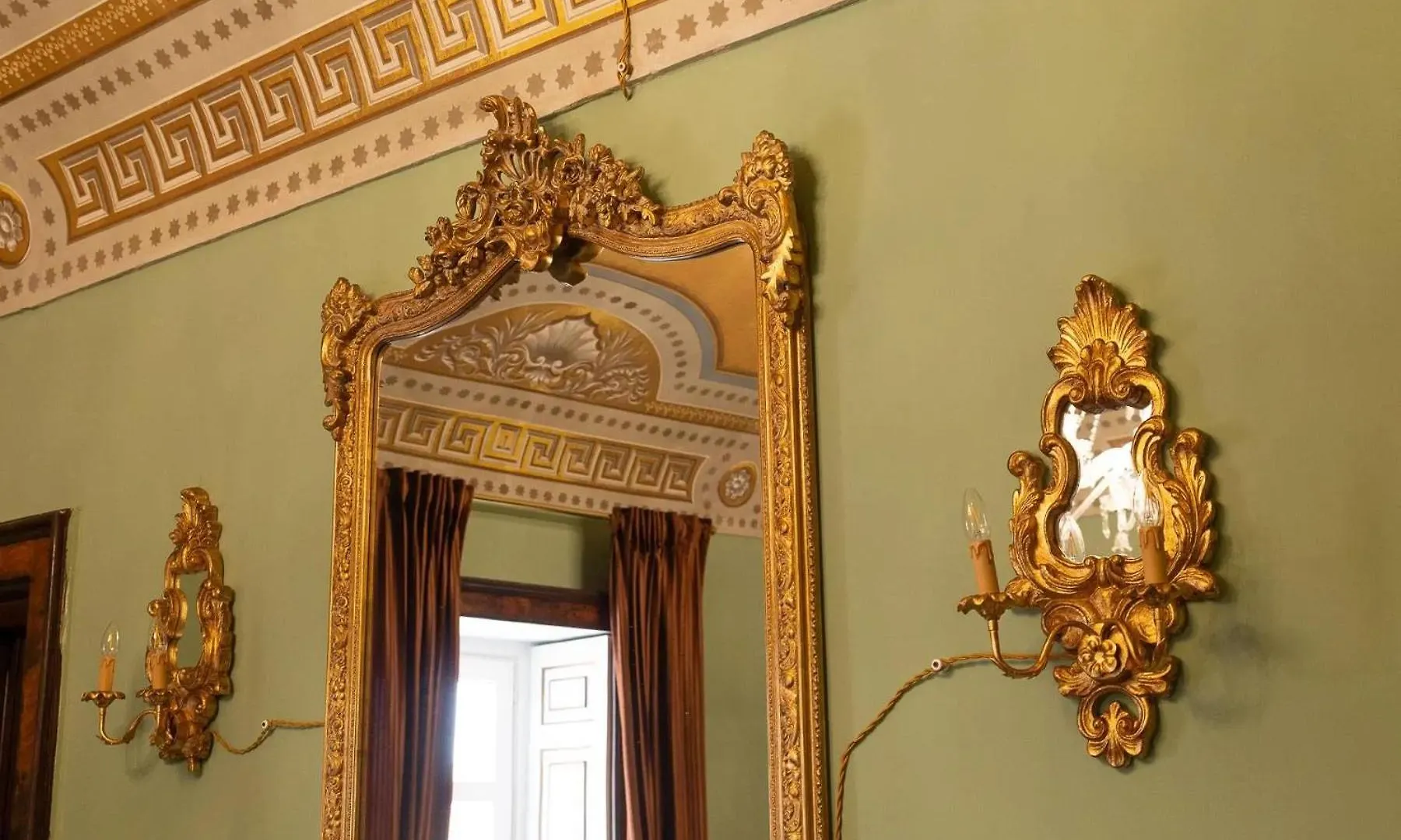 Maison Doree Συρακούσες 0*,
