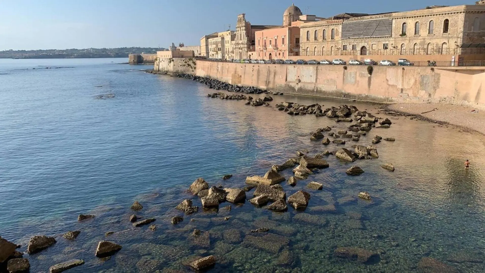 Maison Doree Syracuse Italien